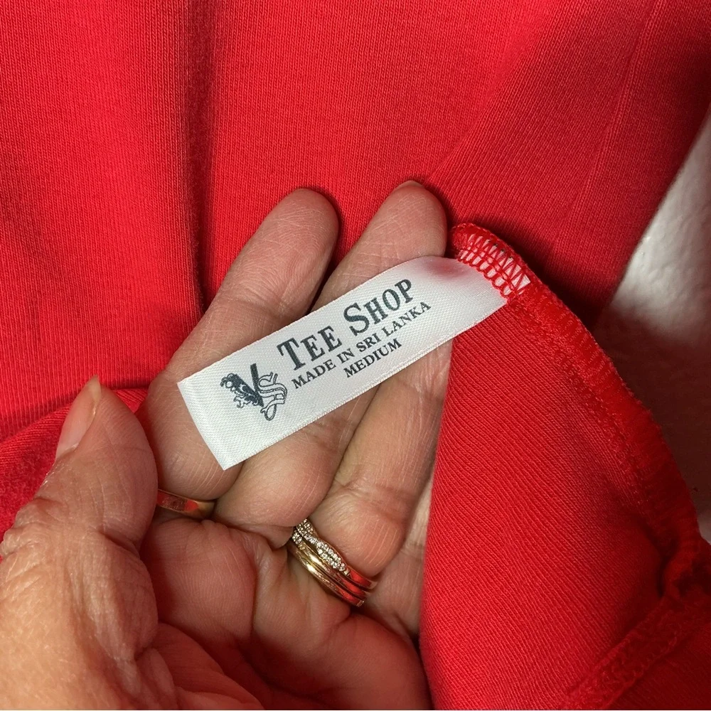 < VS Tee Shop Red V-Neck Women's Top > - Picture 3 of 5